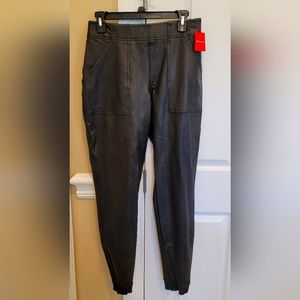 Spanx leather like joggers black NWT size Medium